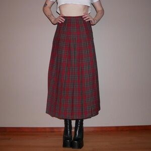 90s Freedberg preppy red tartan plaid soft wool maxi skirt Sz 6